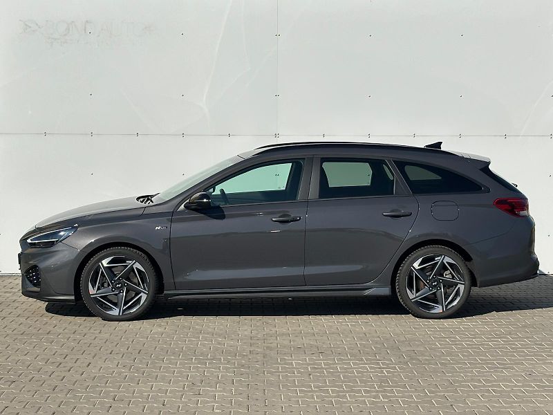 Hyundai i30 1.5 T-GDI MHEV DCT N-Line - fotka 3 z 27