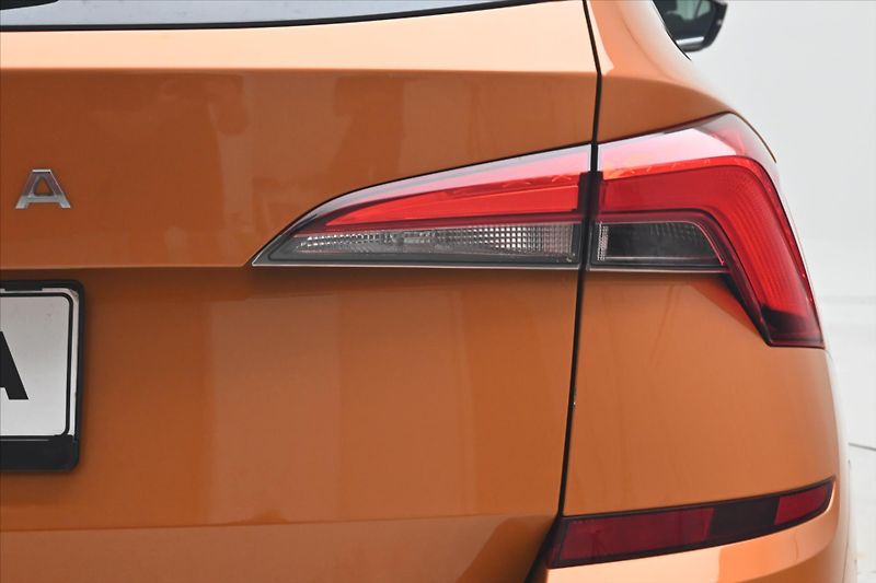 Škoda Kamiq 1,0 TSI 81kW Tažné Záruka až 5 - fotka 29 z 29