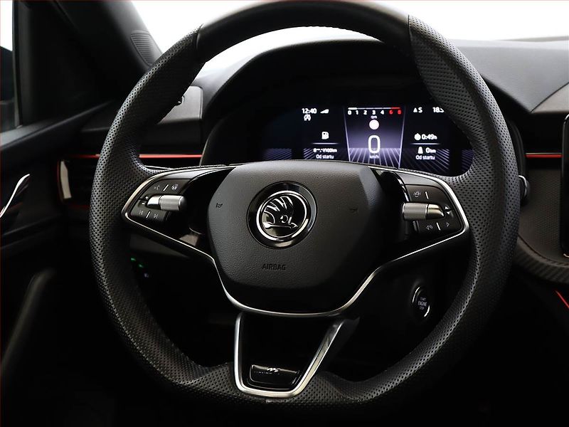 Škoda Kamiq (2024) Monte Carlo 1.0 TSI - fotka 11 z 15