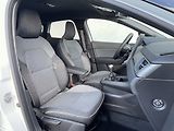 Renault Captur (2026) Techno 1,0TCe 90k - náhled 8