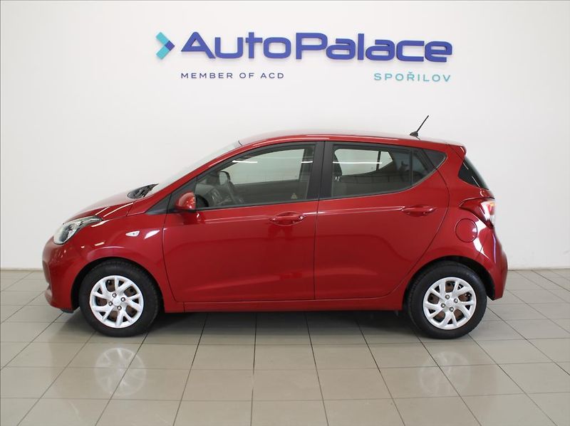 Hyundai i10 1,0 i 48kW 1.maj.ČR  86tkm. - fotka 5 z 15