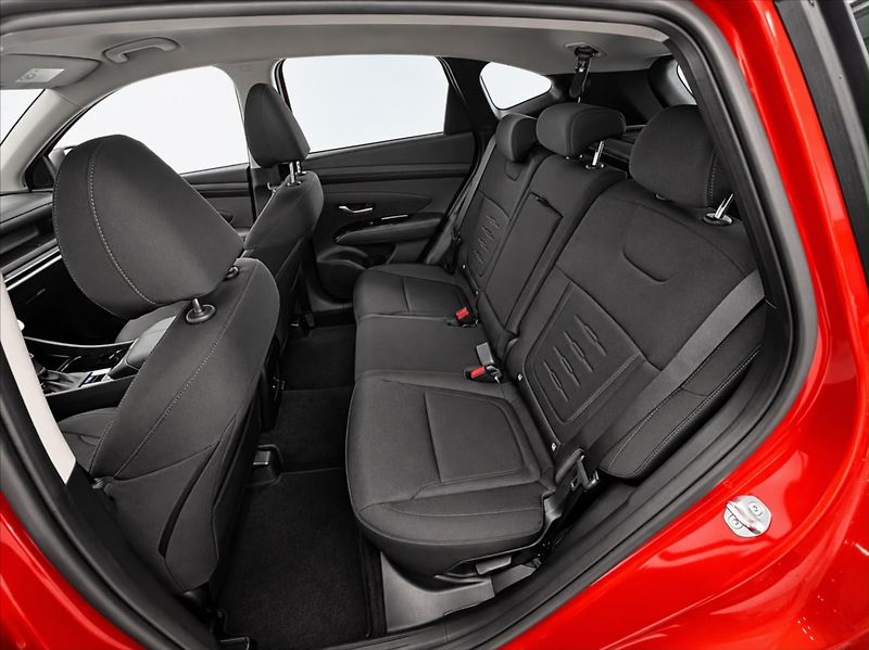 Hyundai Tucson 1,6 STYLE - NOVÝ VŮZ - fotka 14 z 15