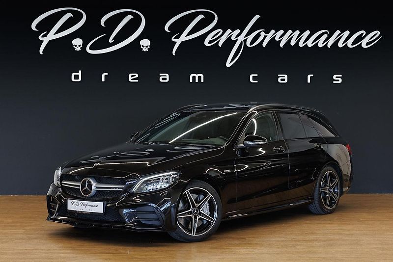 Mercedes-Benz Třídy C (2019) C43 AMG T V6 Biturbo - fotka 4 z 43