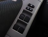 Toyota Yaris (2009) 1.33 Dual VVT-i, po STK - náhled 14