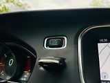 Volvo V40 2.0 D3 R-DESIGN MANUÁL TAŽNÉ - náhled 41