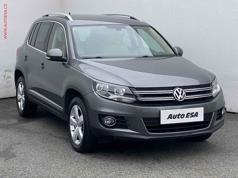 Volkswagen Tiguan (2014) 2.0TDi 4x4, Sport, DSG - fotografie inzerátu