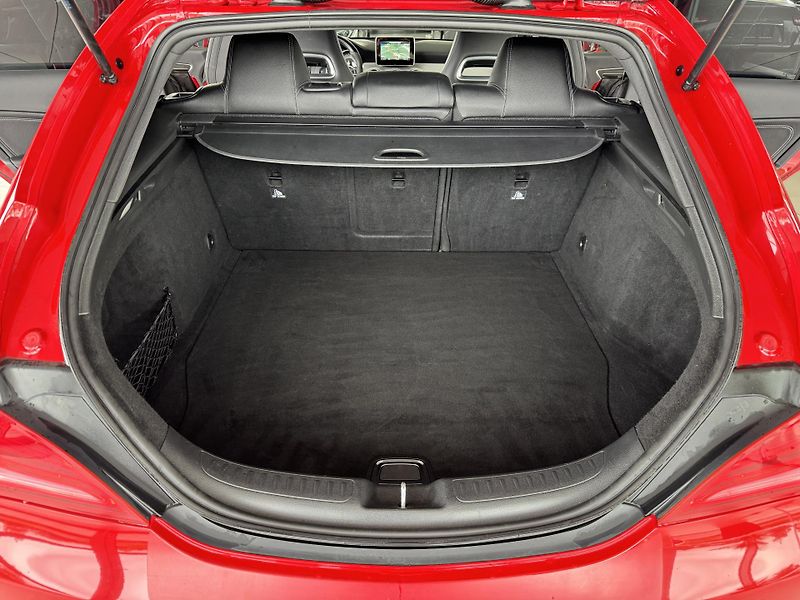 Mercedes-Benz CLA 220d AUT*130kW*REZERVACE! - fotka 31 z 33