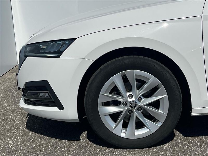 Škoda Octavia 2,0 TDi 110kW STYLE  IV. - fotka 12 z 25