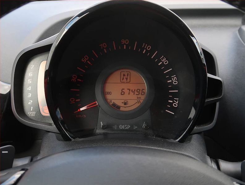 Toyota Aygo (2018) 1.0 VVT-i, Automat, ČR,1.maj - fotka 11 z 18