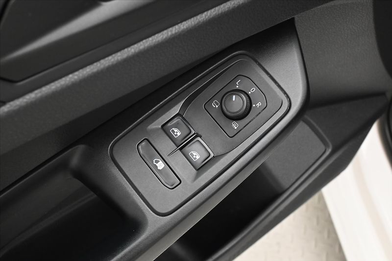 Volkswagen Caddy 2,0 TDI 90kW DSG Záruka až 5 l - fotka 24 z 28