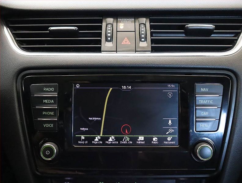Škoda Octavia (2015) Ambition Plus 1.6 TDI - fotka 13 z 20