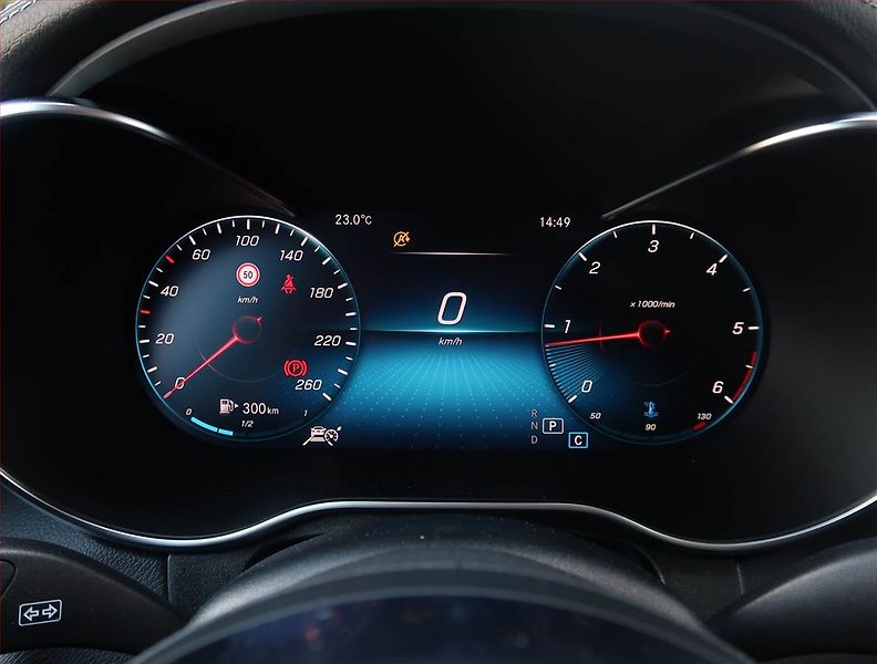 Mercedes-Benz GLC (2020) AMG line 300 d 4MATIC - fotka 11 z 26