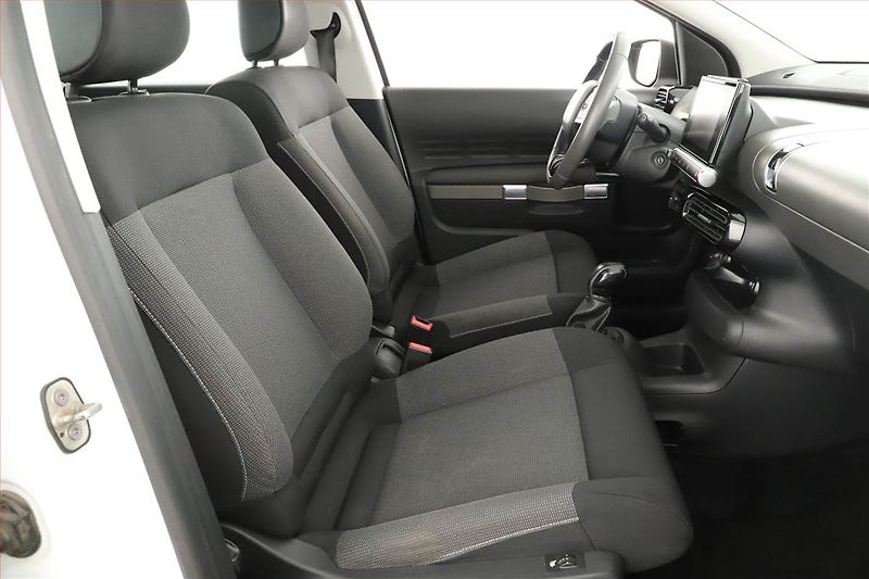 Citroën C4 Cactus (2018) 1.2 PureTech, ČR,1.maj - fotka 7 z 15
