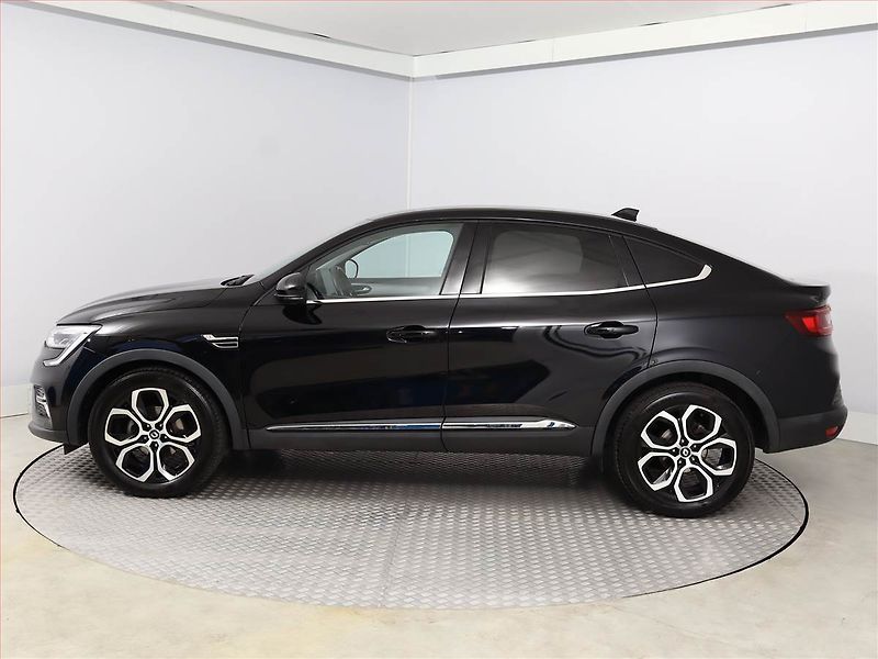 Renault Arkana (2022) 1.3 TCe - fotka 3 z 17