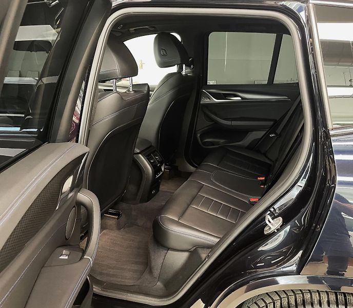 BMW X3 20d xDrive M-Paket, ČR - fotka 11 z 34