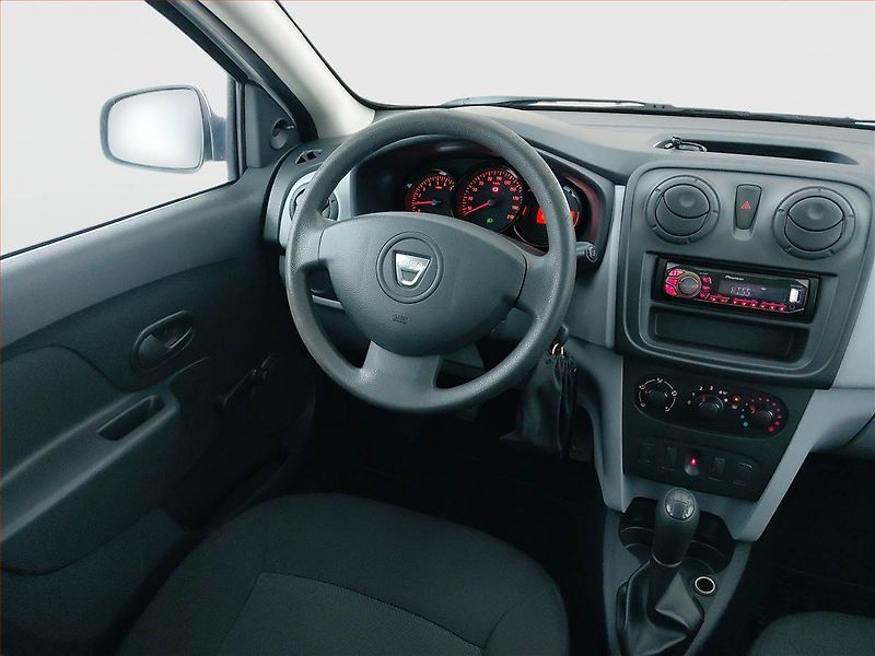 Dacia Sandero (2014) 1.2 16V, po STK, jezdí výborně - fotka 7 z 13