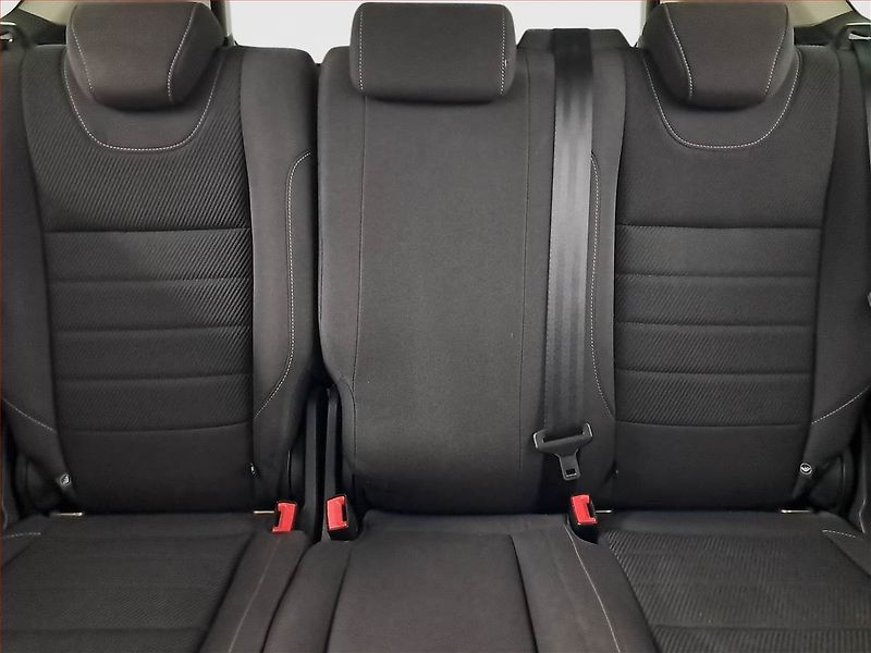 Ford Kuga (2013) 2.0 TDCi, Tempomat - fotka 10 z 18