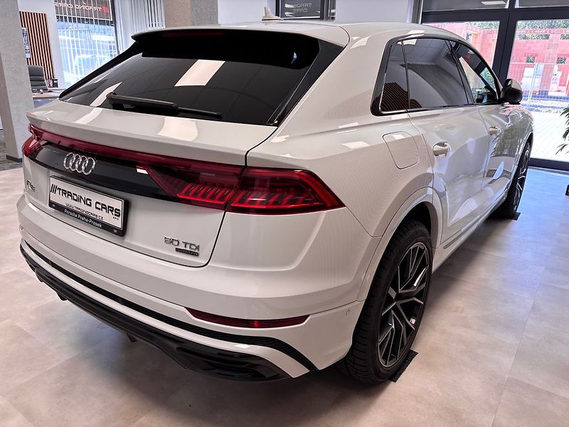 Audi Q8 50 3.0 TDI QUATTRO S-LINE - fotka 8 z 34