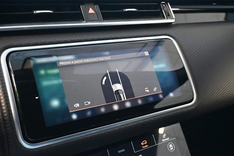 Land Rover Range Rover Velar (2019) 2.0 4x4 ACC Tažné 8AT D180 - fotka 25 z 37
