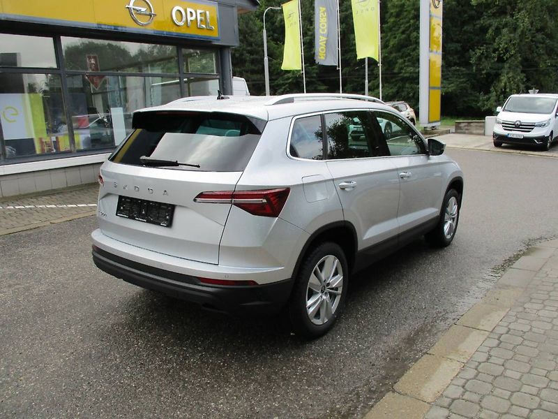 Škoda Karoq Top Selection 1,5TSI 110kW DSG - fotka 5 z 15