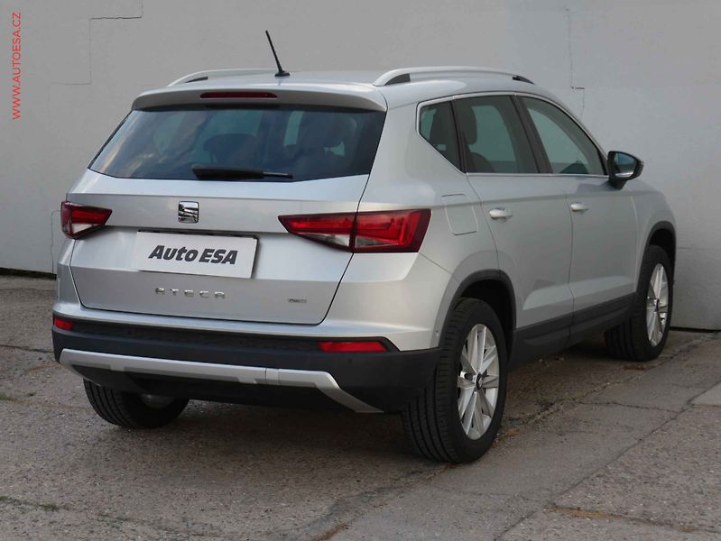 Seat Ateca (2017) 2.0TDi 4x4, Navi, výhřev sed. - fotka 6 z 21