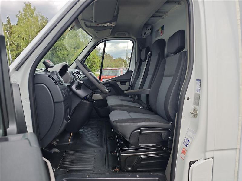 Renault Master 2,3 dCi125 L2H3  Carrier Vient - fotka 10 z 17