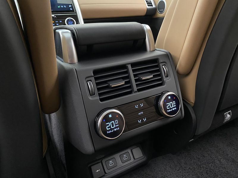 Land Rover Discovery (2026) D350 TEMPEST AWD AUT - fotka 61 z 65
