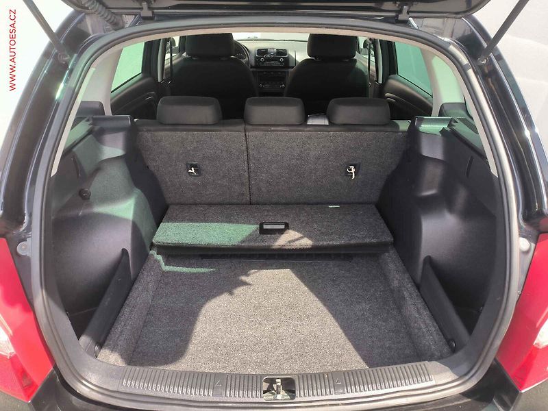 Škoda Fabia (2013) 1.2TSi, autoAC - fotka 7 z 16