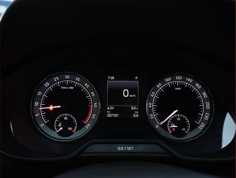Škoda Octavia (2017) Laurin&Klement 2.0 TDI, 4X4 - fotka 11 z 22