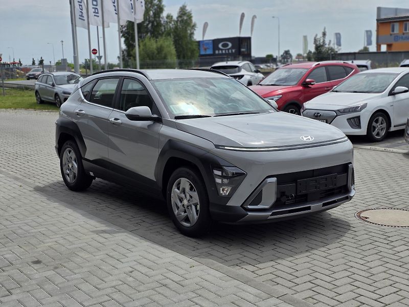 Hyundai Kona (2026) 1,6 T-GDI 2WD MT SMART - fotka 7 z 17