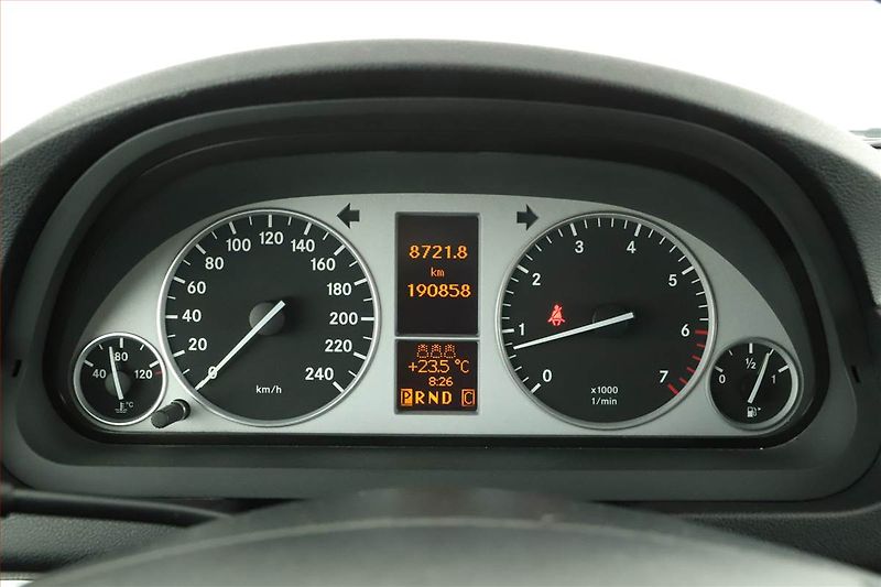 Mercedes-Benz Třídy B (2008) B 170 , Automat, Tempomat - fotka 8 z 15