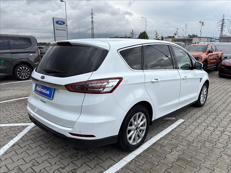 Ford S-MAX 2,0 TDCi 110 kW Titanium - fotka 5 z 45