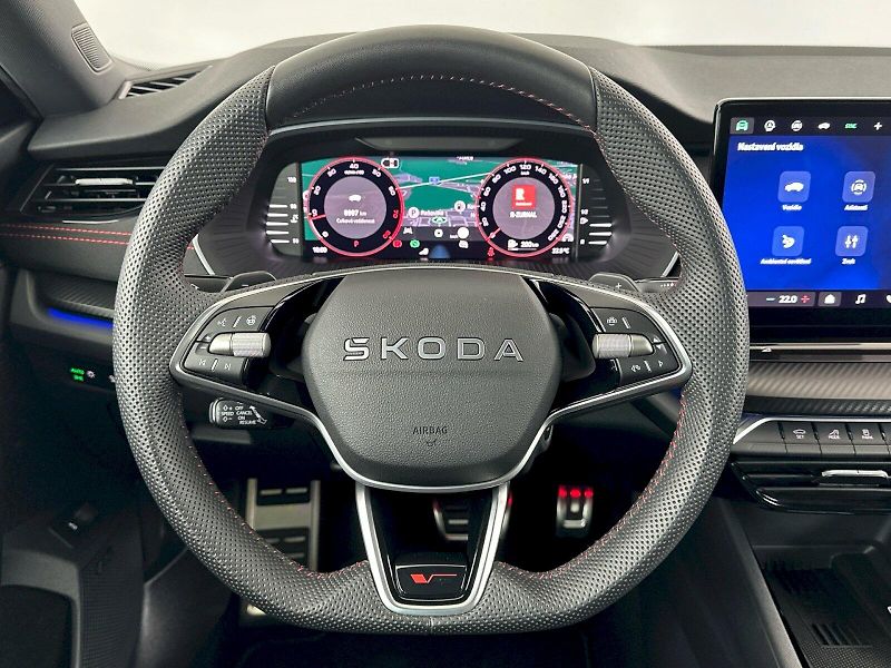 Škoda Octavia (2025) DSG 2.0TSI 195kW RS - fotka 9 z 35