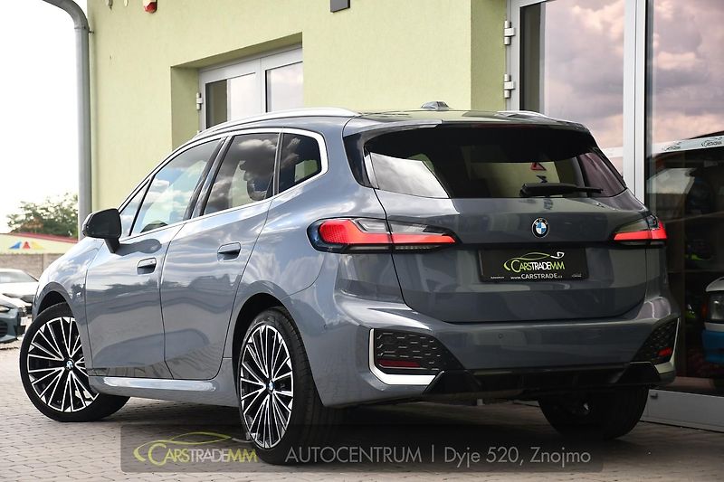 BMW Řada 2 218D ACTIVE TOURER ČR 1M - fotka 3 z 60