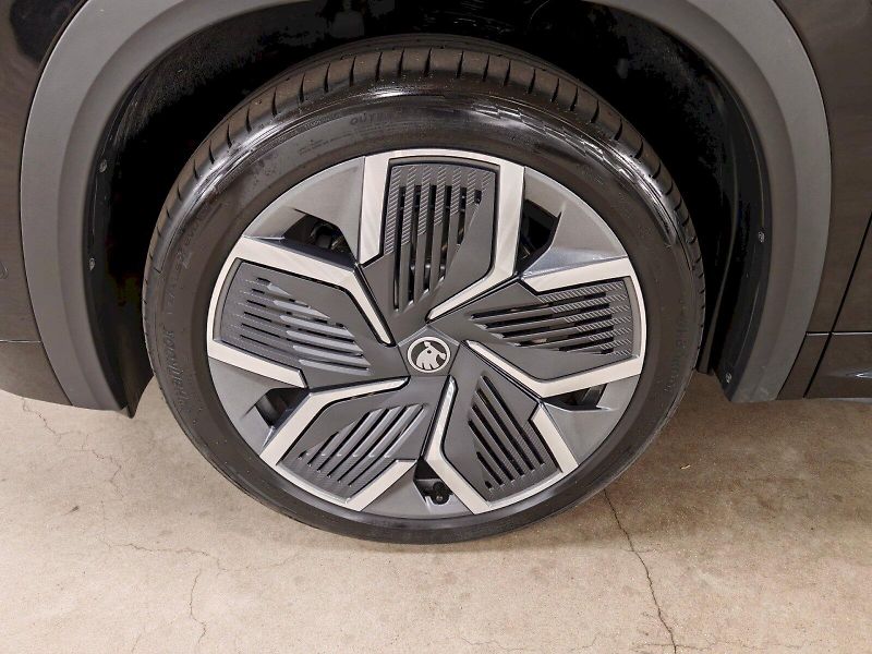 Škoda Kodiaq (2025) iV 1.5 TSI 150 kW DSG Sportlin - fotka 33 z 33