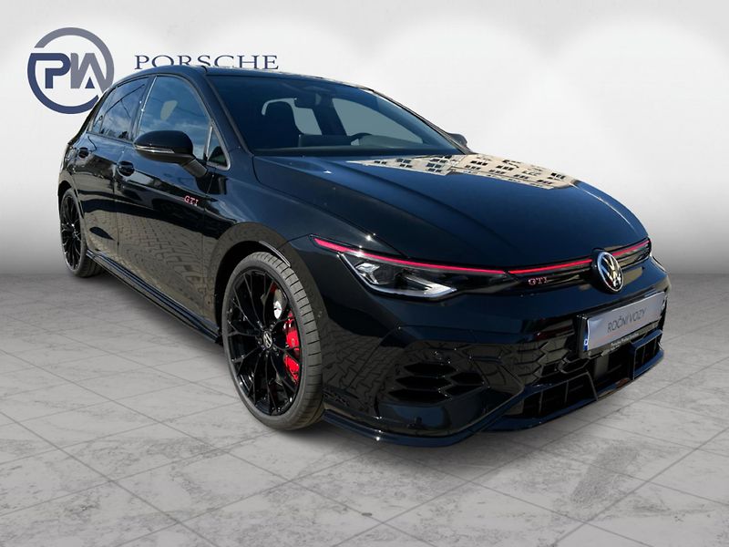 Volkswagen Golf Clubsport 2,0 TSI 7DSG - fotka 8 z 24
