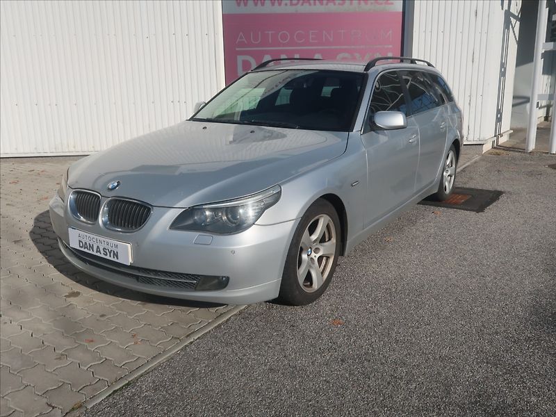 BMW Řada 5 3,0 d, CZ původ, serv.kniha - fotka 1 z 4