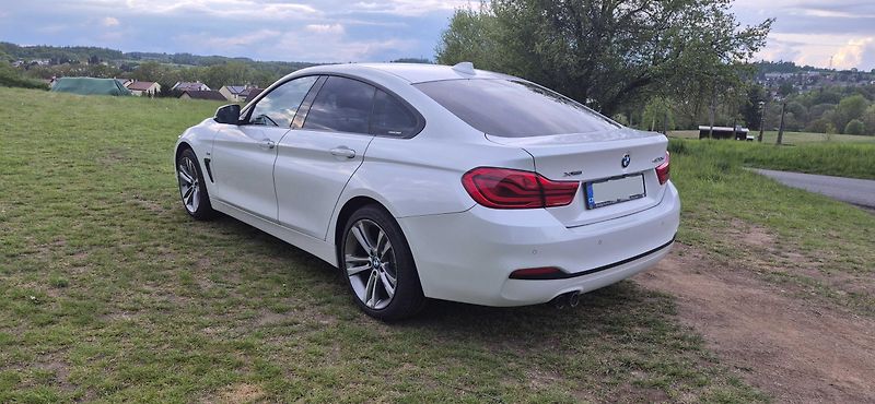 BMW Řada 4 (2017) - fotka 8 z 23
