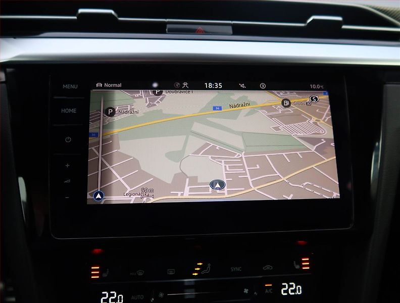 Volkswagen Arteon (2021) R-line 2.0 TSI - fotka 17 z 25