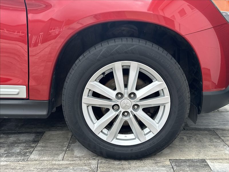 Mitsubishi ASX 1,8 DI-D 150PS  Intense 4x4 - fotka 42 z 48