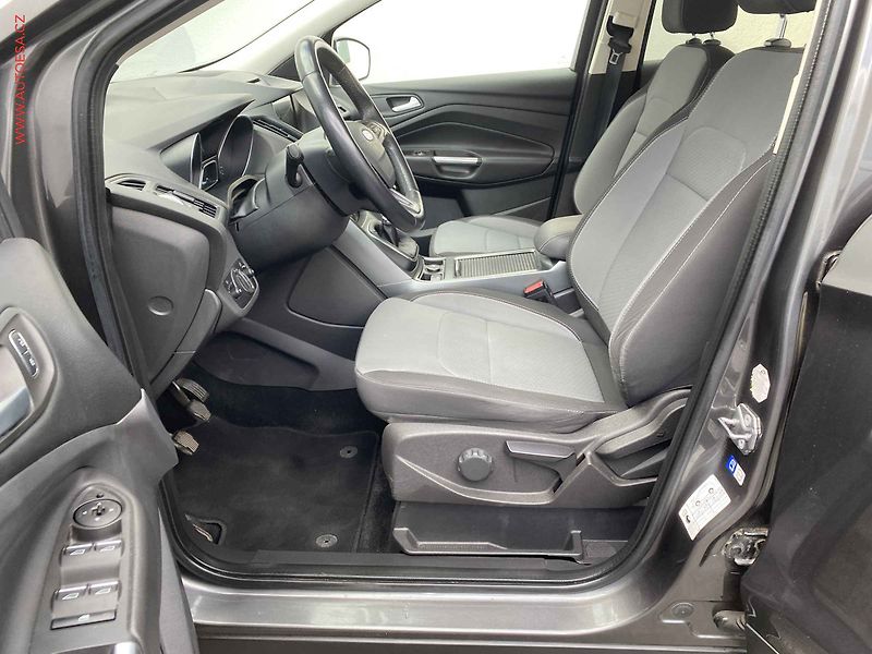 Ford Kuga (2017) 1.5 EB, Business, TZ, +ALU - fotka 9 z 18