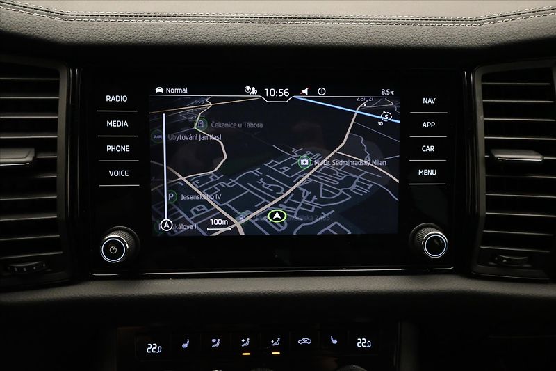Škoda Kodiaq 2,0 TDI 147 kW DSG 4x4 SportLI - fotka 20 z 33