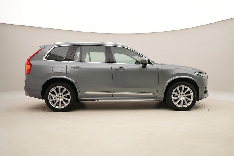 Volvo XC90 T6 AWD INSCRIPTION AUT CZ 7m - fotka 13 z 51
