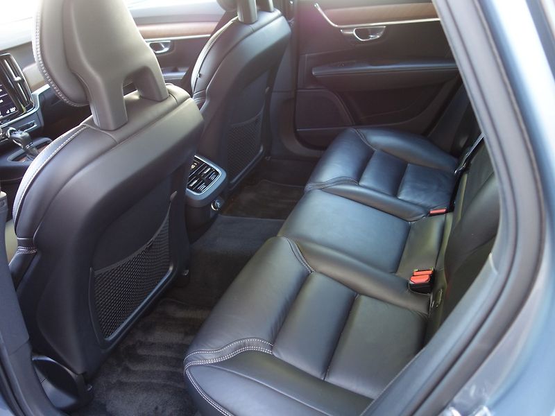 Volvo S90 (2017) 2.0D*140KW*D4*INSCRIPTION*CZ - fotka 41 z 50