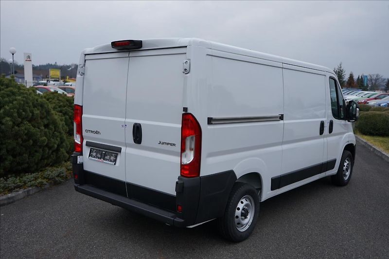 Citroën Jumper (2026) 2,2 BlueHDi 120 MAN6 FG30 L2H1 - fotka 5 z 10
