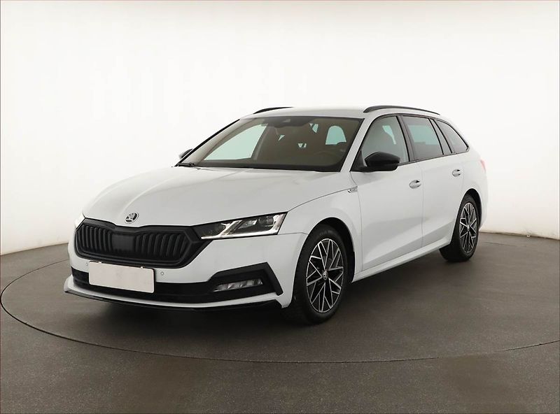 Škoda Octavia (2023) Sportline 2.0 TDI - fotka 2 z 20