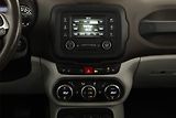 Jeep Renegade (2017) 1.4 MultiAir, 4X4, Automat - náhled 9