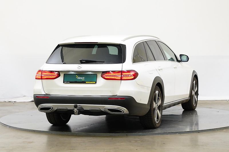 Mercedes-Benz Třídy E - fotka 3 z 6