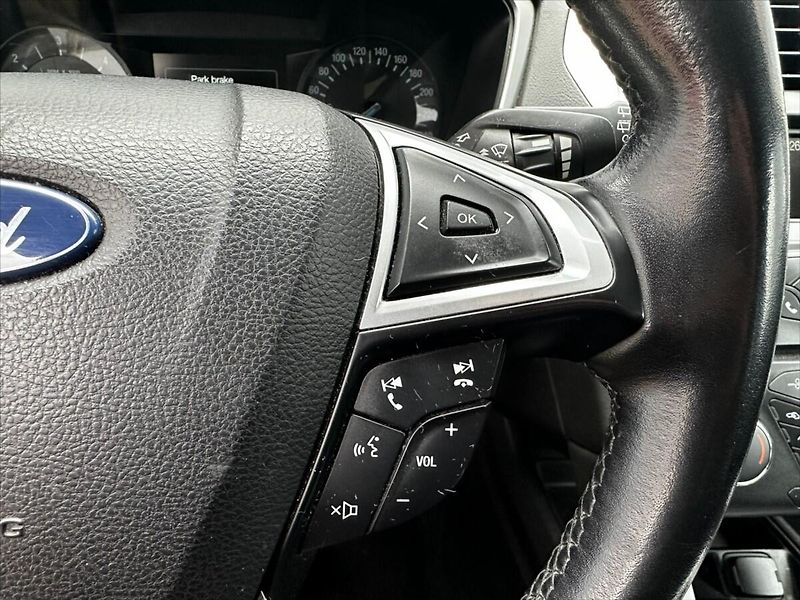 Ford Mondeo 1,6 TDCi 85kW-CZ-SERVIS!! - fotka 22 z 39