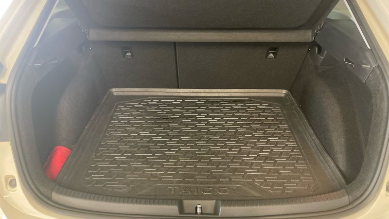 Volkswagen Taigo (2022) Style 1,0TSI 81kW - fotka 9 z 25